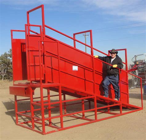 Stationary & Portable Cattle Loading Chute